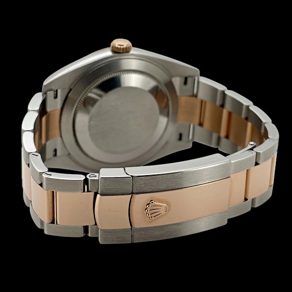 ROLEX DATEJUST 41 STEEL/ROSE GOLD SUNDUST DIAL FULL SET 2016 UK WATCH - image 5