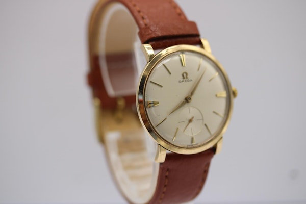 Omega Vintage Dress Watch - image 10