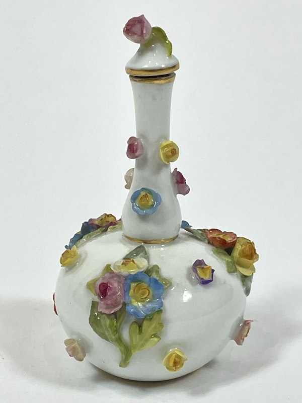 Meissen scent bottle - image 2