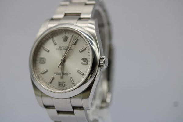 Rolex Oyster Perpetual 116000 - image 8