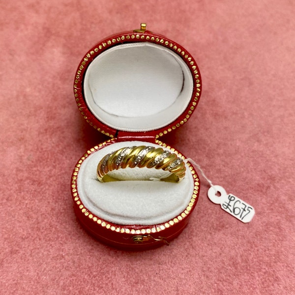 18ct Gold Diamond Ring date circa 1960, SHAPIRO & Co since 2001 - image 1