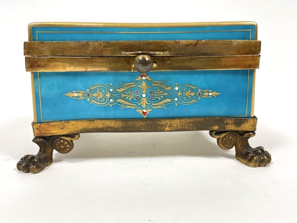 Sèvres-style casket - image 3
