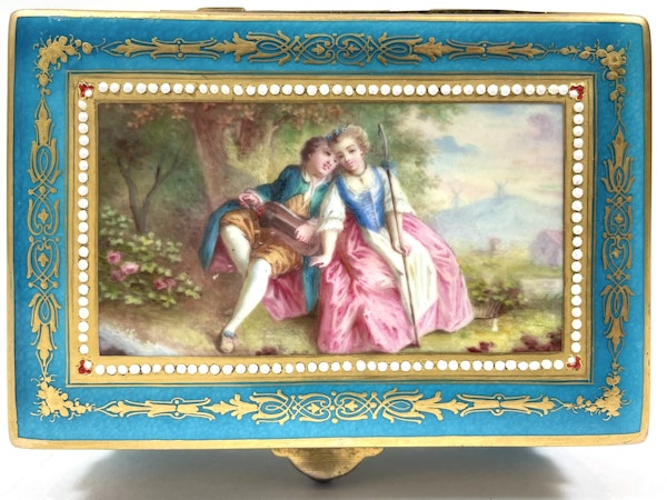 Sèvres-style casket - image 6