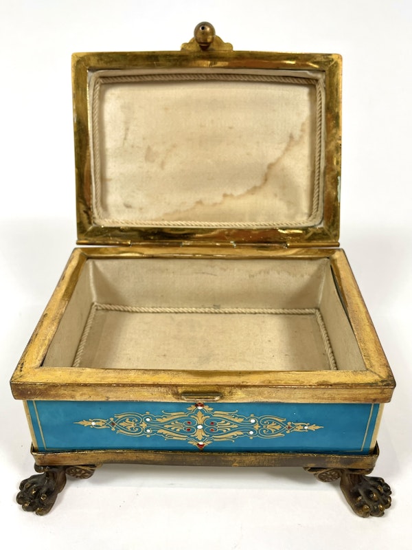 Sèvres-style casket - image 7