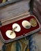 A fine pair of 18ct Yellow Gold Cuff Links. London Marks 1981. by Ramsden & Roed Ltd. Prov: Her Grace the late Duchess of Devonshire. - image 3