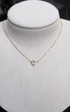 18k gold Rose cut diamond pendant necklace