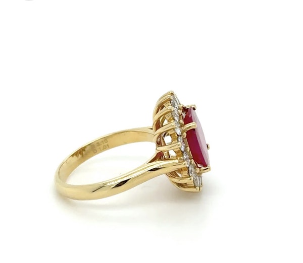 3.15ct. Rose cut Burma Ruby Ring - image 3