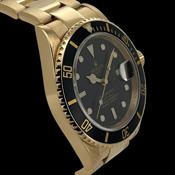 ROLEX SUBMARINER 40 ENGRAVED REHAUT FULL SET 2010 - image 3