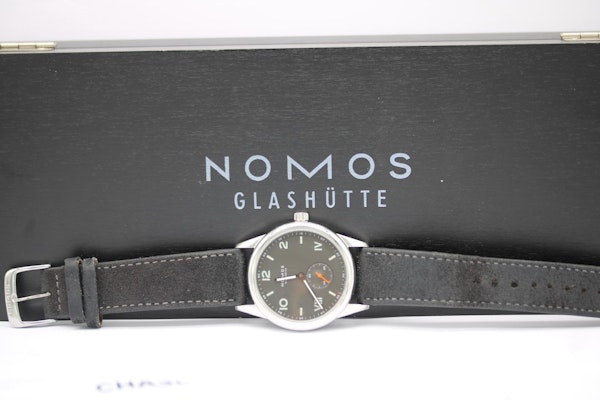 NOMOS Club Campus 38 738 - image 6