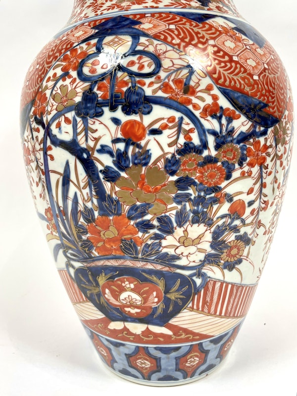 Pair of Imari vases - image 4