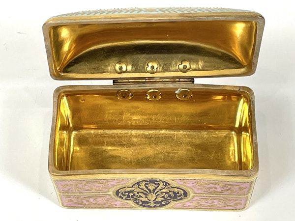 Vienna box - image 5