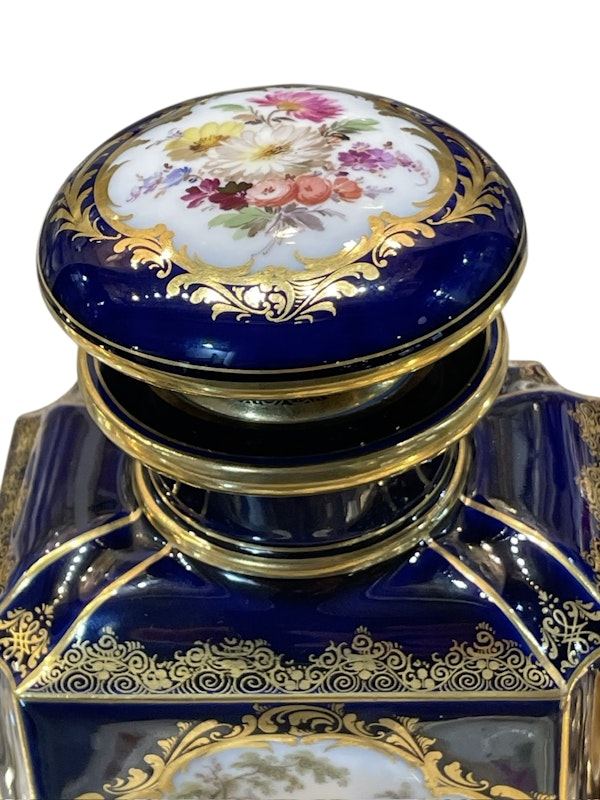 Meissen scent bottle - image 2