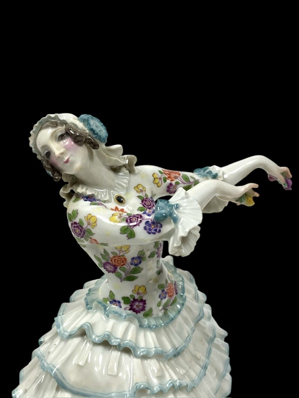 Meissen Art Nouveau ballerina - image 5