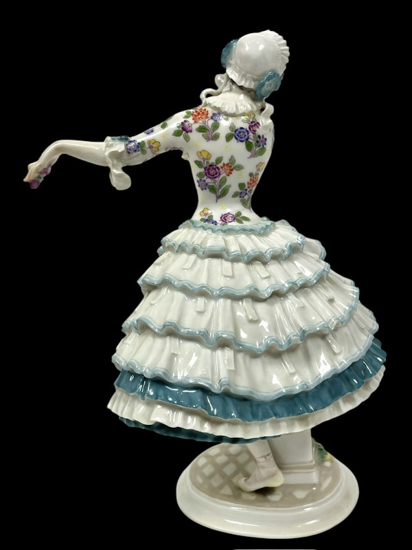 Meissen Art Nouveau ballerina - image 3