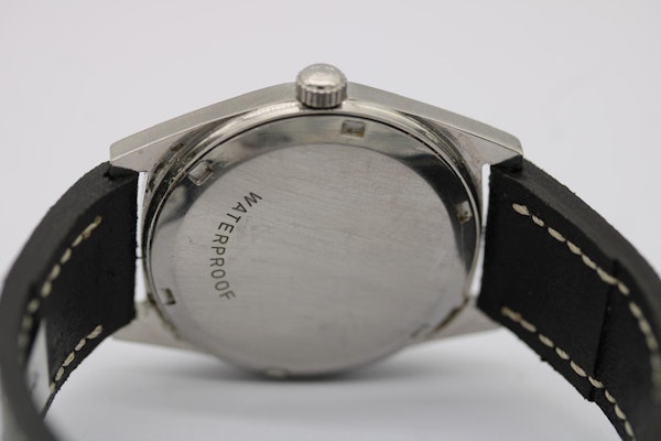 Omega Geneve 135.041 - image 6