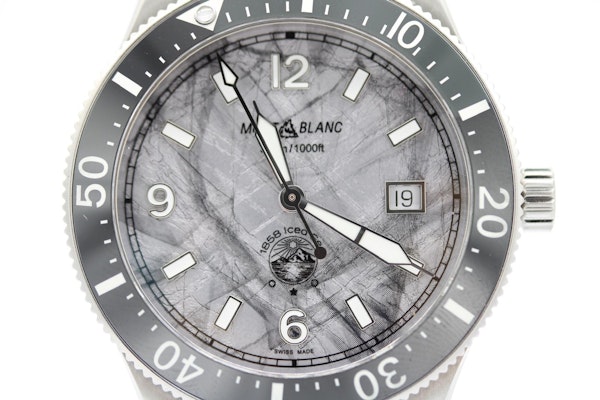Montblanc 1858 Iced Sea Automatic Date - image 4
