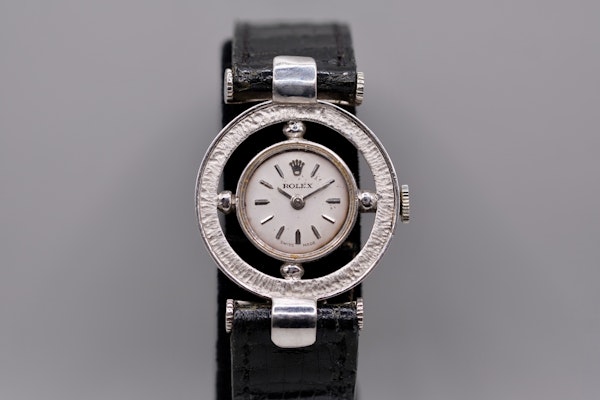 Rolex Platinum Art Nouveau, c.1940 - image 1