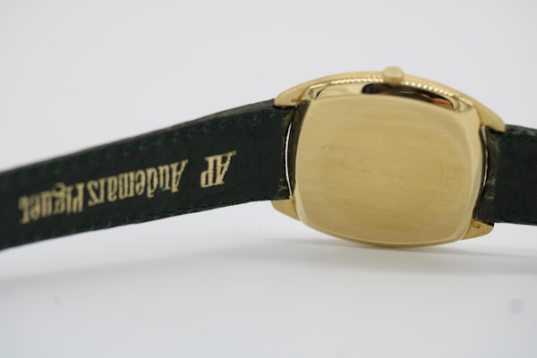 Audemars Piguet 5420 18ct gold fully serviced AP strap - image 2