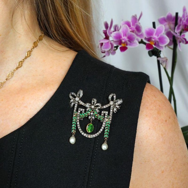 Edwardian Demantoid Garnet, Pearl, Diamond and Silver Upon Gold Brooch, Circa 1905 - image 2