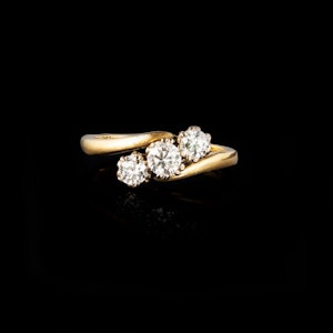 Three Stone Diamond & 18ct Gold Twist Ring | English c.1980s