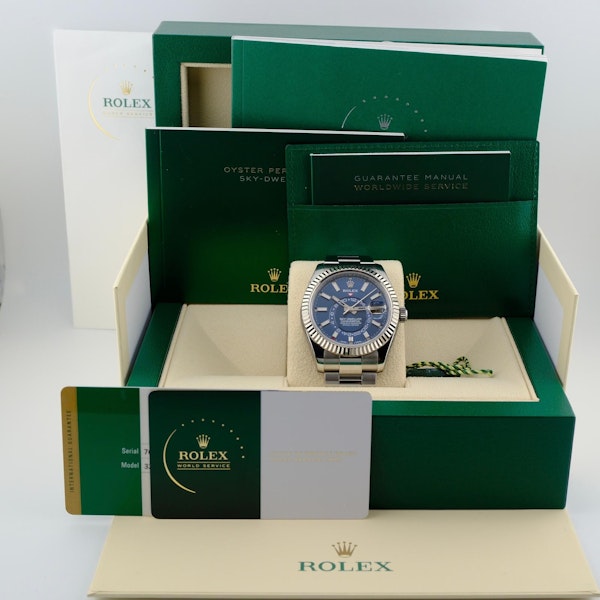 Rolex Sky-Dweller 326934 – Blue Dial - image 7