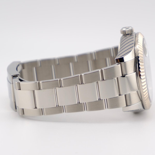 Rolex Sky-Dweller 326934 – Blue Dial - image 6