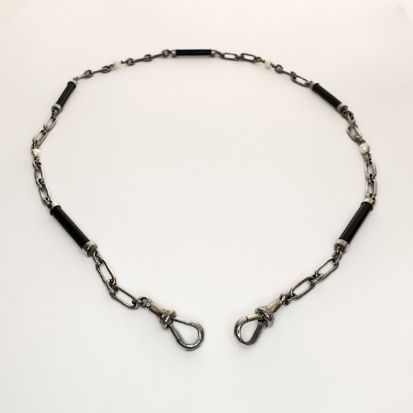 Deco Style Platinum Pearl Neck Chain - Saddingtons Jewellery Stand 375 - image 3
