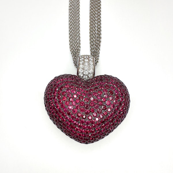 Wempe Large Ruby Heart Necklace - Saddingtons Jewellery stand 375 - image 2