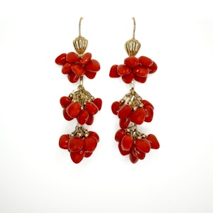 Vintage Coral Heart Cluster Drop Earrings - Saddingtons Jewellery Stand 375