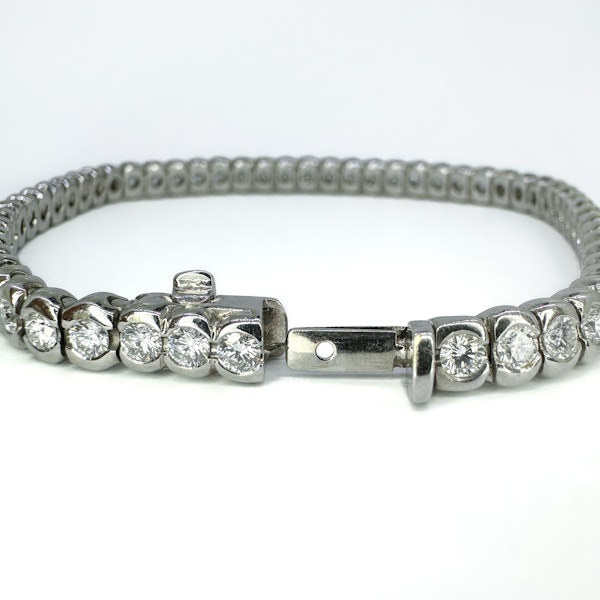 6.67ct Diamond Tennis Bracelet - Saddingtons Jewellery Stand 375 - image 2