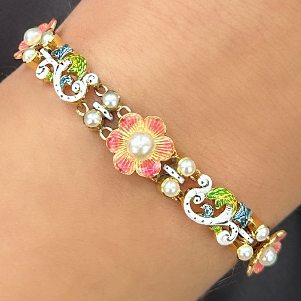 Antique Flower Pearl and Enamel Bracelet - Saddingtons Jewellery Stand 375 - image 1