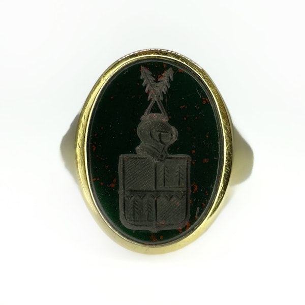 Antique Crested Bloodstone Intaglio Signet Ring - Saddingtons Jewellery Stand 375 - image 1