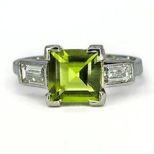 Peridot Diamond Trilogy Ring - Saddingtons Jewellery Stand 375