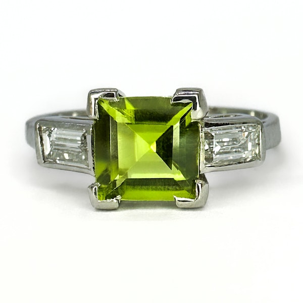 Peridot Diamond Trilogy Ring - Saddingtons Jewellery Stand 375 - image 1