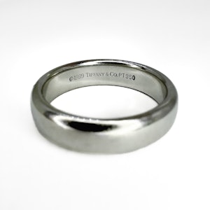 Tiffany Platinum Band Ring - Saddingtons Jewellery Stand 375