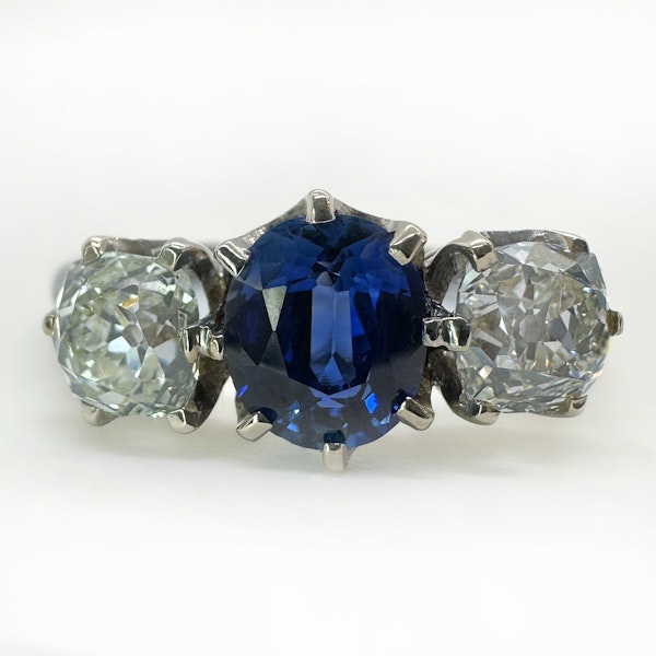 Ceylon Sapphire Diamond 3 Stone Ring - Saddingtons Jewellery Stand 375 - image 1