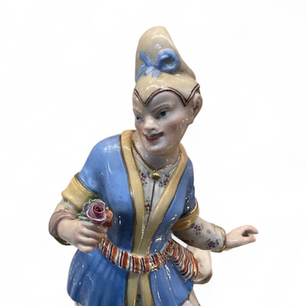 Meissen Chinoiserie figure - image 5