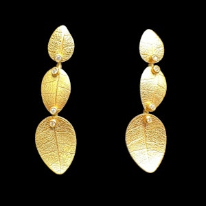 By Annoushka - 18k Yellow Gold, drop earrings - info@marksjewellery.co.uk