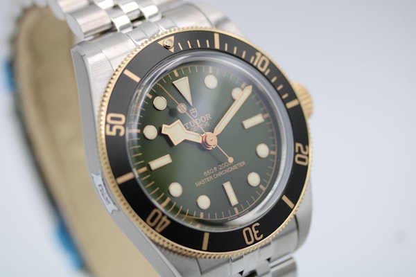 Tudor Black Bay Harrods 7941A1A3NU Full Unworn Set 2024 Complete unworn full set - image 4