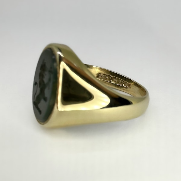 Bloodstone Lion Intaglio Signet Ring - Saddingtons Jewellery Stand 375 - image 2