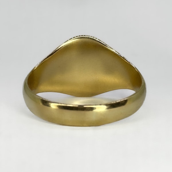 Gold Oval Signet Ring 5.2g - Saddingtons Jewellery Stand 375 - image 3