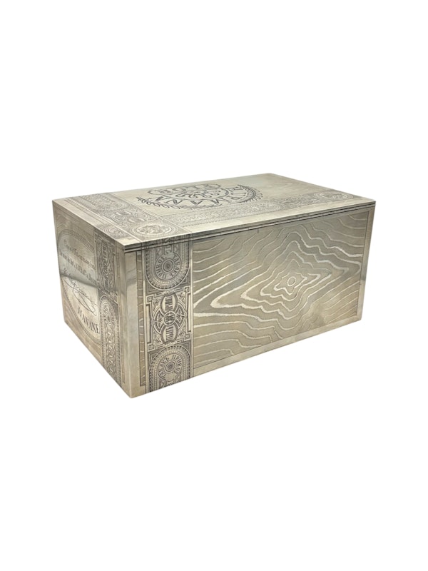 Antique Russian silver trompe l'oeil large cigar box, Moscow, 1888 by Ovchinnikov. - image 4