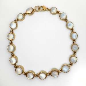 Cabochon Moonstone Bracelet - Saddingtons Jewellery Stand 375