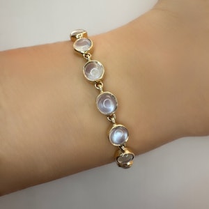 Cabochon Moonstone Bracelet - Saddingtons Jewellery Stand 375