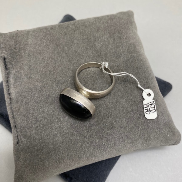 Georg Jensen Onyx Ring, Nana Jørgen Ditzel, date cira 1970, SHAPIRO & Co since1979 - image 4
