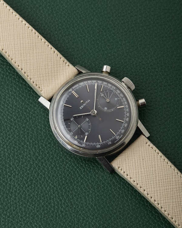 Zenith A271 Slate Sunburst Grey Vintage Chronograph - image 15