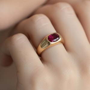 1.5ct Natural Ruby • 18k Yellow Gold • French Mark
