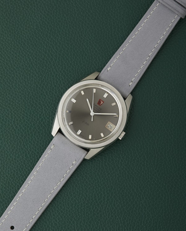 Omega f300 Ref. 198.001 Electronic Chronometer Grey Dial Vintage 1970 - image 3