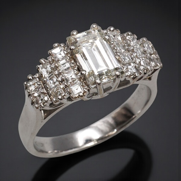 1.1ct Emerald-cut Diamond 18ct White Gold Ring at Deco&Vintage Ltd - image 3