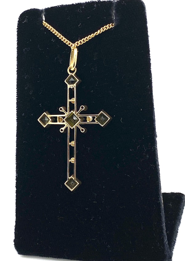 Edwardian 18 ct. gold, peridot, ruby and pearl cross on 15 ct. chain - image 2